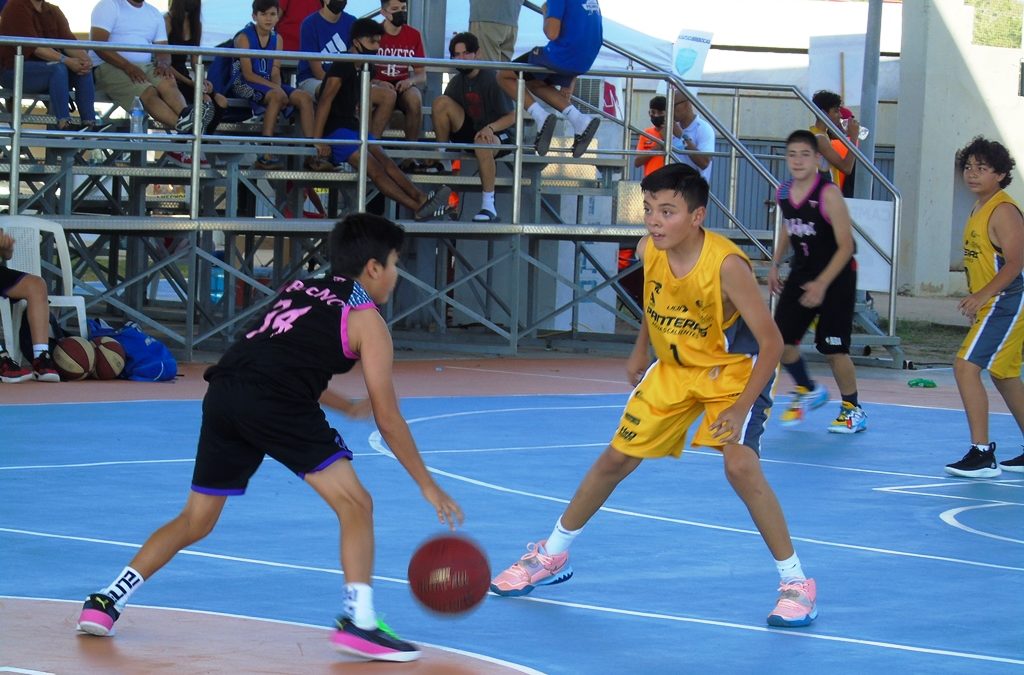 LA ADRENALINA REGRESÓ A LAS CANCHAS CON EL ARRANQUE DE LA COPA VENADOS BASKETBALL MAZATLÁN