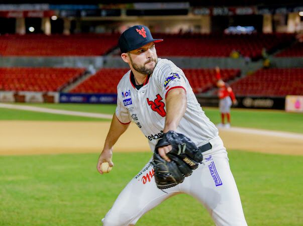 Jared Wilson y su debut en la pelota invernal con Venados de Mazatlán