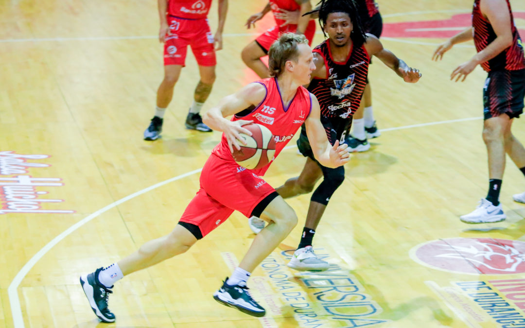 La ‘Familia’ Venados Basketball, defendiendo Mazatlán